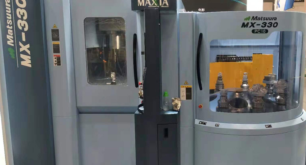 What is the difference between 3, 4 and 5 axis CNC machining